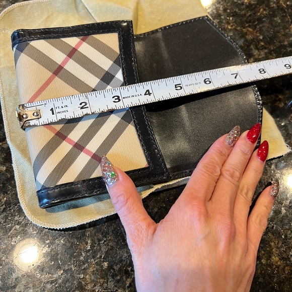 Burberry Brit Compact Wallet - Picture 8 of 8